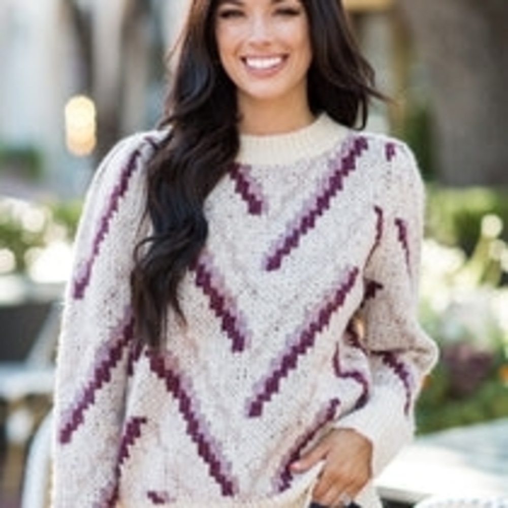 Entro Cream and Purple Chevron Sweater From Avara, Size M